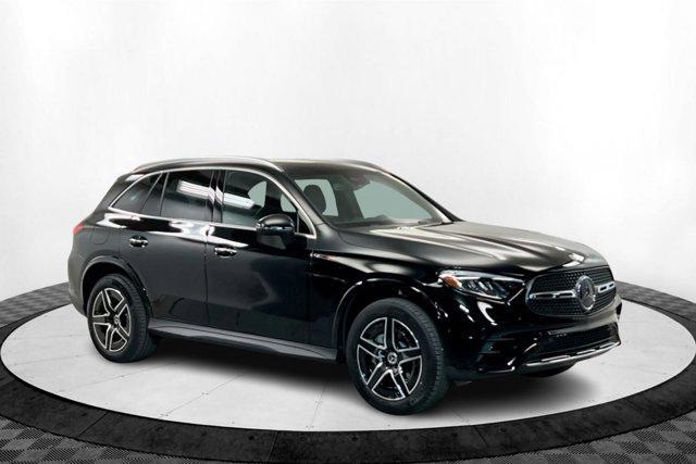 new 2025 Mercedes-Benz GLC 300 car, priced at $57,835