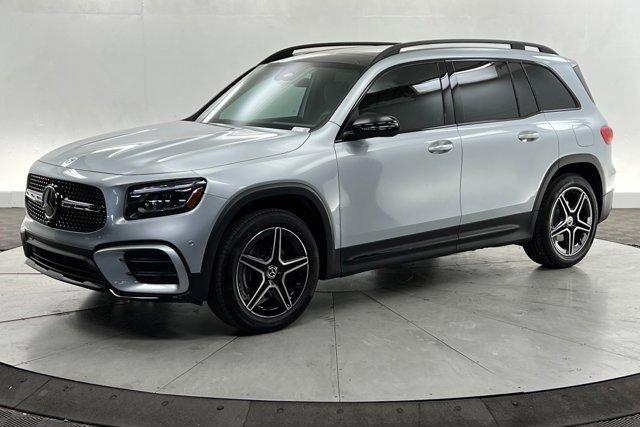 new 2024 Mercedes-Benz GLB 250 car, priced at $55,095