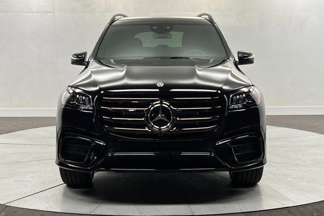 new 2024 Mercedes-Benz GLS 450 car, priced at $93,865