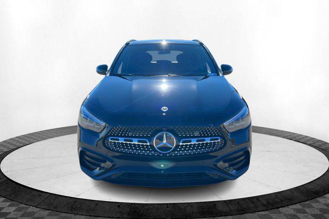 new 2025 Mercedes-Benz GLA 250 car, priced at $52,860