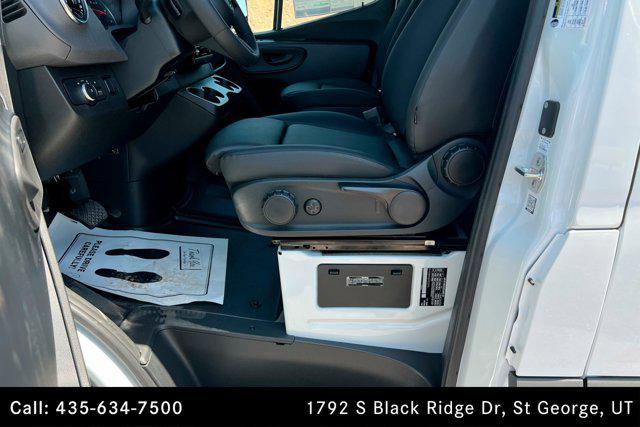 used 2025 Mercedes-Benz Sprinter 2500 car, priced at $49,186