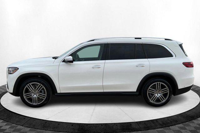 new 2025 Mercedes-Benz GLS 450 car, priced at $91,935