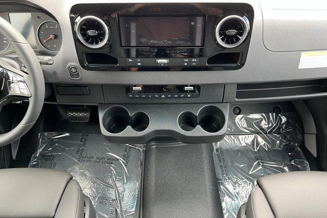 new 2025 Mercedes-Benz Sprinter 2500 car, priced at $80,584