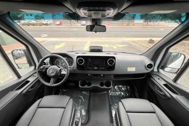 new 2025 Mercedes-Benz Sprinter 2500 car, priced at $80,584