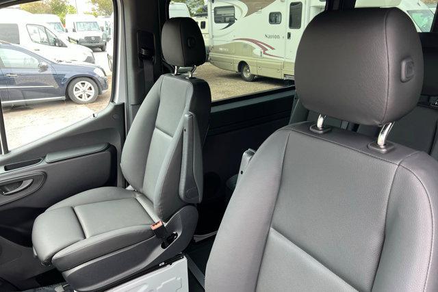 new 2025 Mercedes-Benz Sprinter 2500 car, priced at $80,584