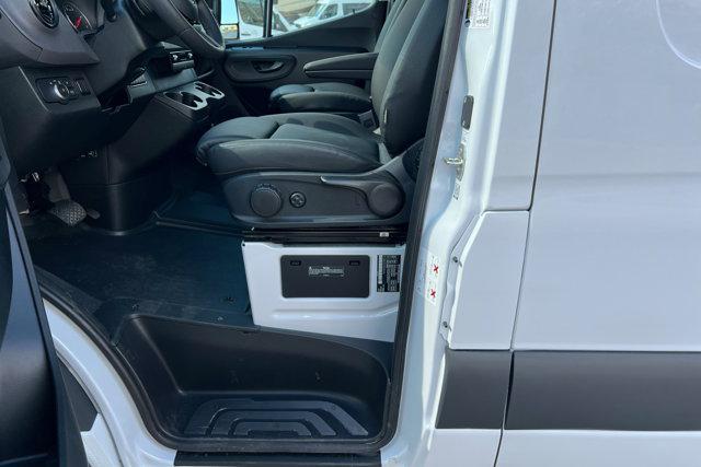 new 2025 Mercedes-Benz Sprinter 2500 car, priced at $73,613