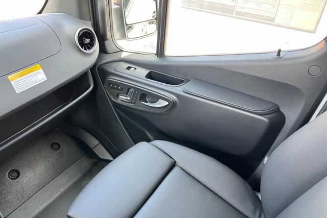 new 2025 Mercedes-Benz Sprinter 3500XD car, priced at $92,891