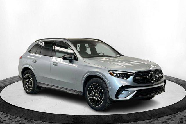 new 2026 Mercedes-Benz GLC 300 car, priced at $63,420