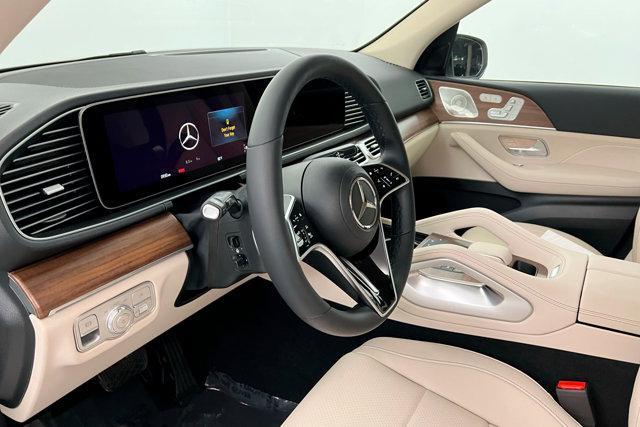 new 2025 Mercedes-Benz GLE 350 car, priced at $72,315