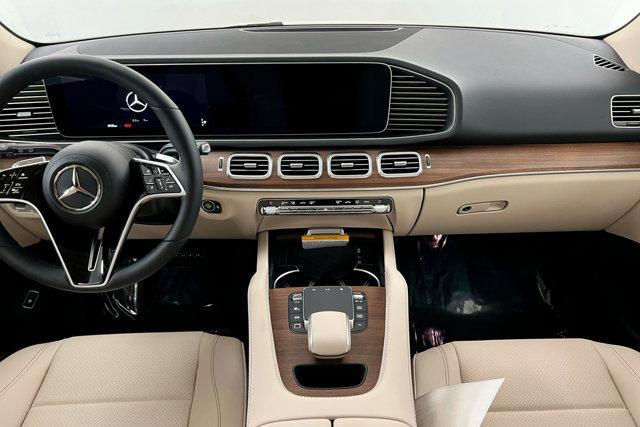 new 2025 Mercedes-Benz GLE 350 car, priced at $72,315
