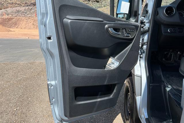 new 2025 Mercedes-Benz Sprinter 2500 car, priced at $85,006