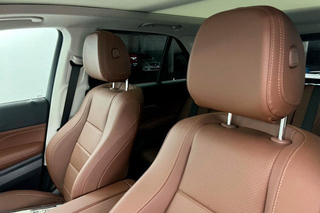 new 2025 Mercedes-Benz GLE 450e car, priced at $83,005