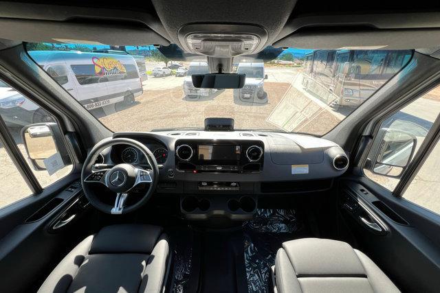new 2025 Mercedes-Benz Sprinter 2500 car, priced at $78,104