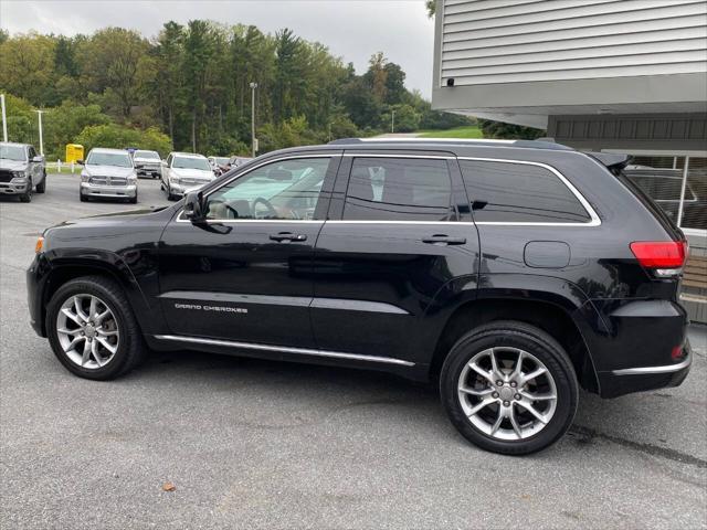 used 2015 Jeep Grand Cherokee car, priced at $15,990