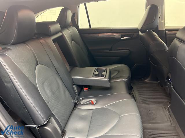 used 2023 Toyota Highlander car, priced at $35,988