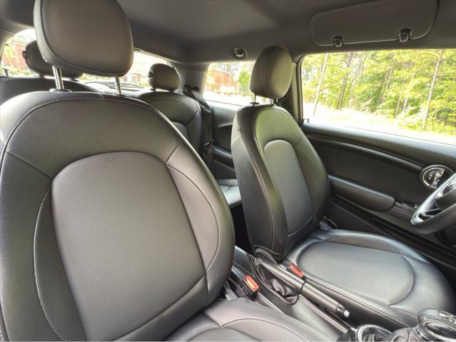 used 2016 MINI Hardtop car, priced at $8,490