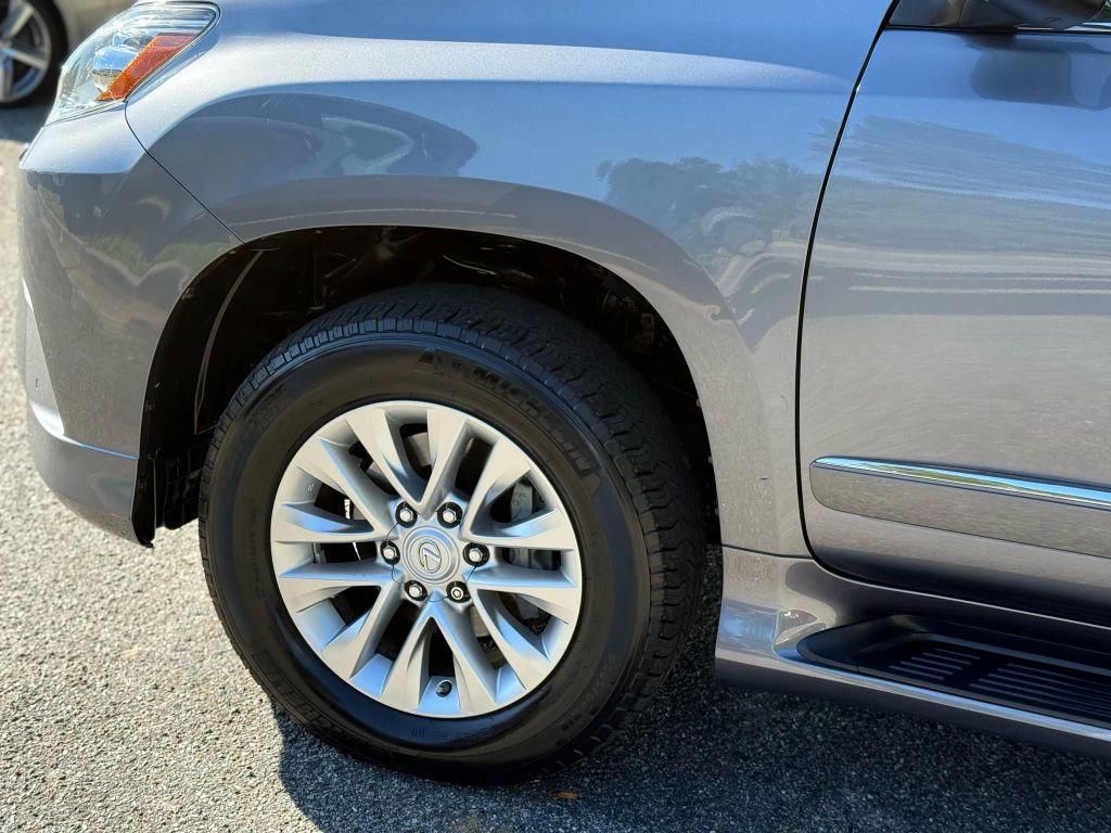 used 2018 Lexus GX 460 car, priced at $24,950