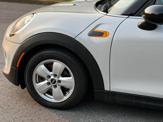 used 2015 MINI Hardtop car, priced at $9,990