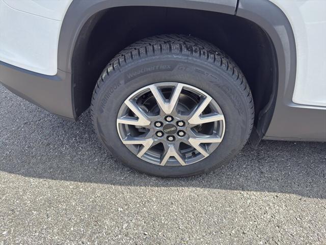 used 2023 GMC Acadia car, priced at $31,989