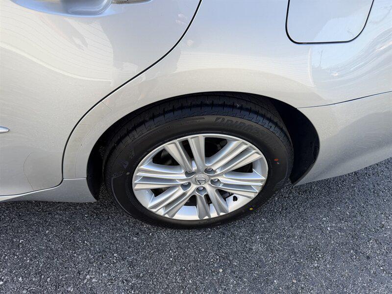 used 2014 Lexus ES 350 car, priced at $15,989