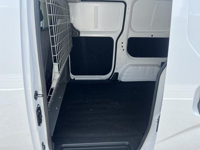 used 2019 Nissan NV200 car, priced at $23,977