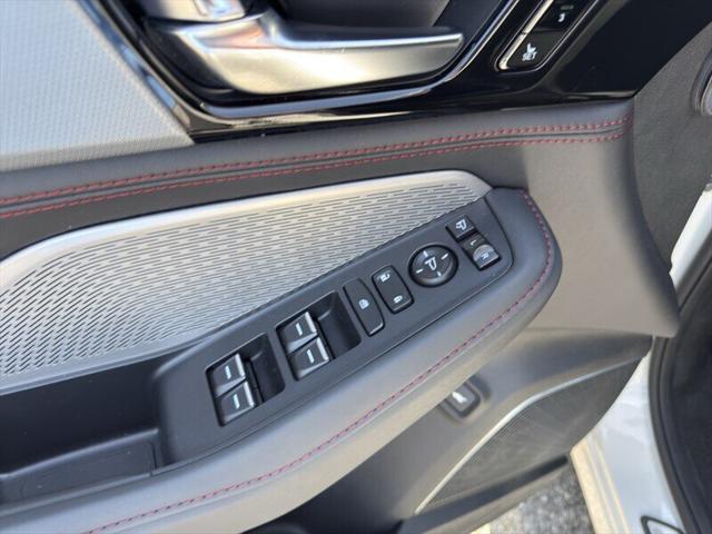 used 2023 Acura MDX car, priced at $49,989