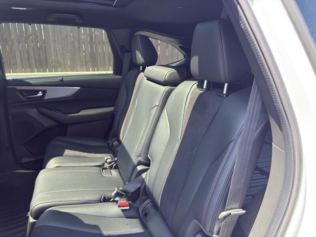 used 2023 Acura MDX car, priced at $49,989