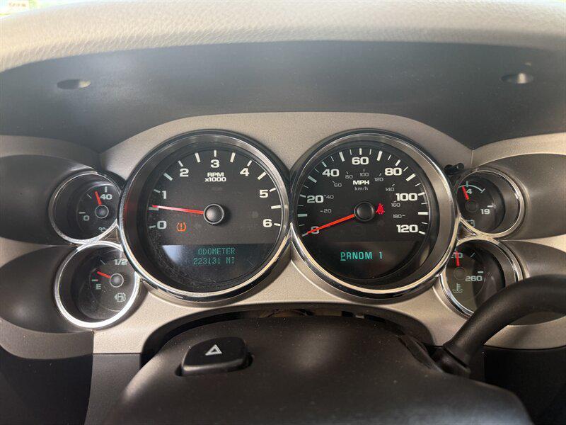 used 2014 Chevrolet Silverado 2500 car, priced at $9,977