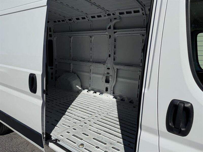 used 2023 Ram ProMaster 2500 car, priced at $29,977