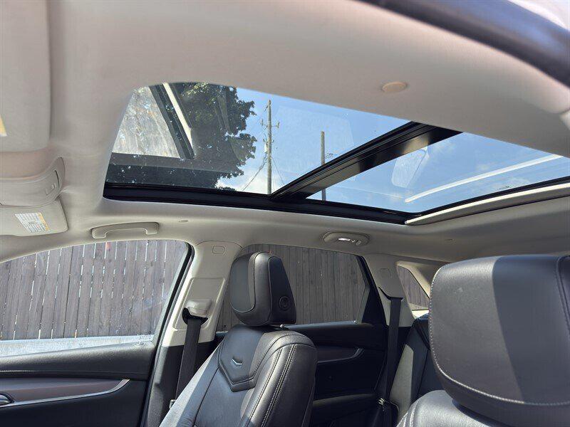 used 2017 Cadillac XT5 car, priced at $17,989