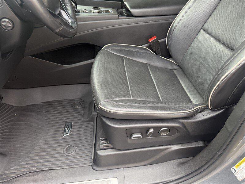 used 2021 Cadillac Escalade ESV car, priced at $55,989