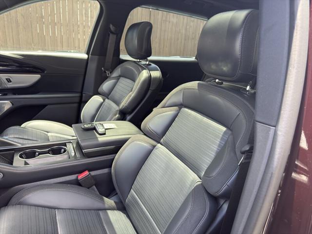 used 2024 Lincoln Nautilus car, priced at $54,989