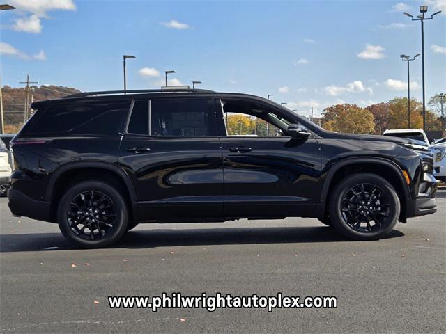 new 2026 Chevrolet Traverse car, priced at $50,140