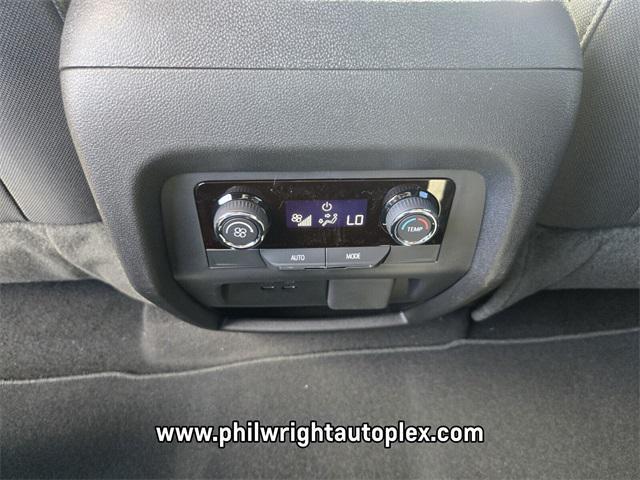 new 2026 Chevrolet Traverse car, priced at $50,140