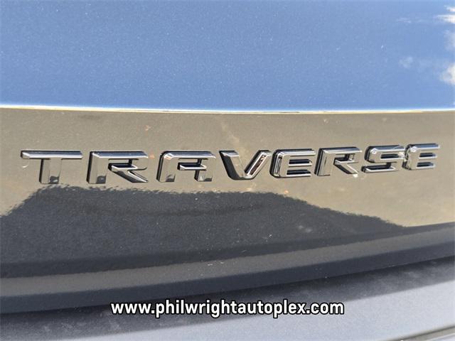 new 2026 Chevrolet Traverse car, priced at $50,140