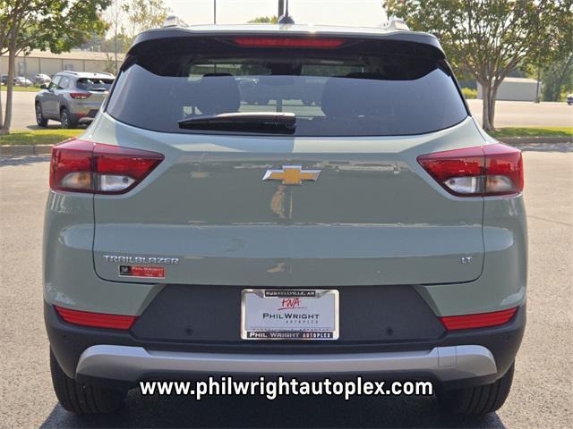 new 2026 Chevrolet TrailBlazer car, priced at $29,270