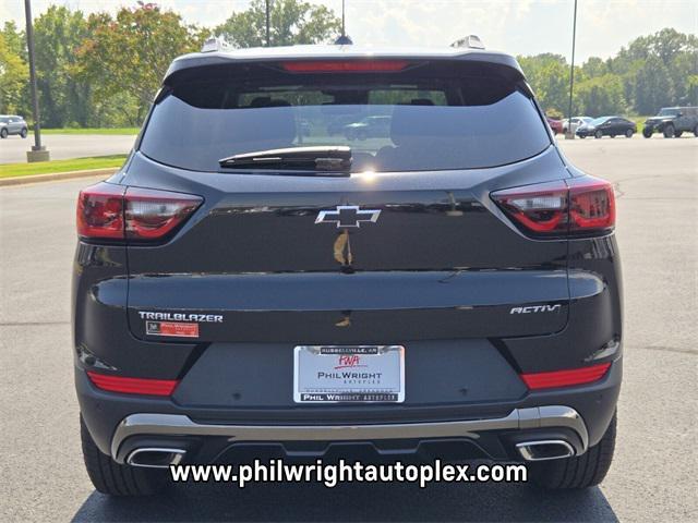 new 2026 Chevrolet TrailBlazer car, priced at $32,275