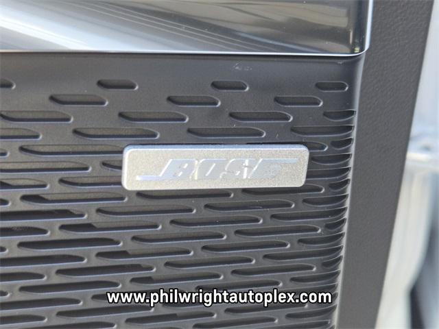 new 2026 Chevrolet Traverse car, priced at $51,275