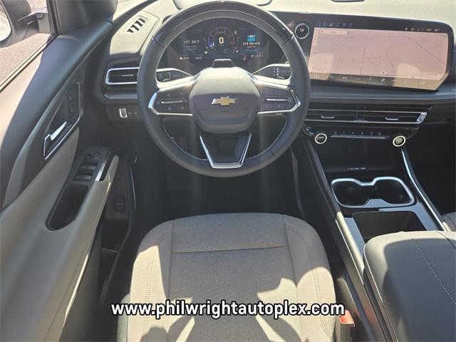 new 2026 Chevrolet Traverse car, priced at $51,275