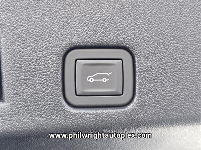 new 2026 Chevrolet Traverse car, priced at $60,749