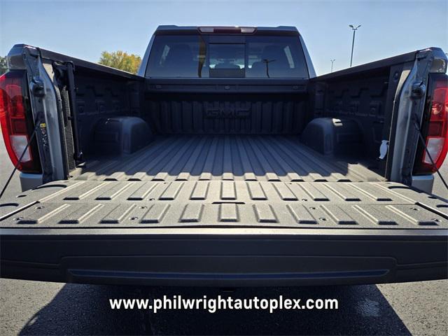 used 2022 GMC Sierra 1500 car, priced at $36,352