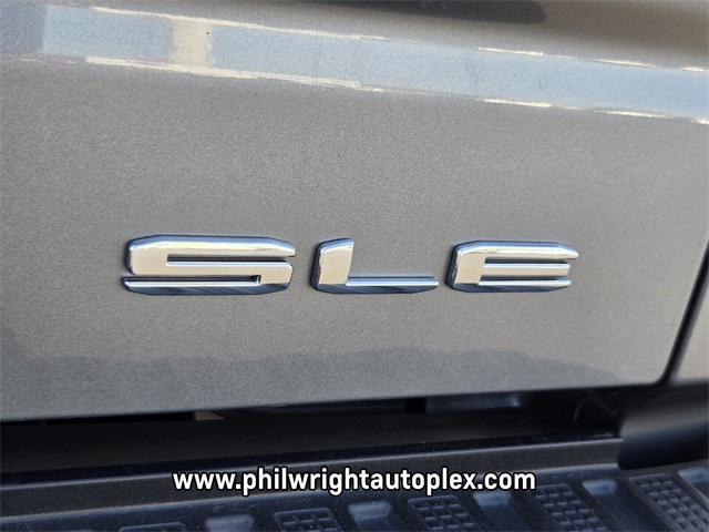 used 2022 GMC Sierra 1500 car, priced at $36,352