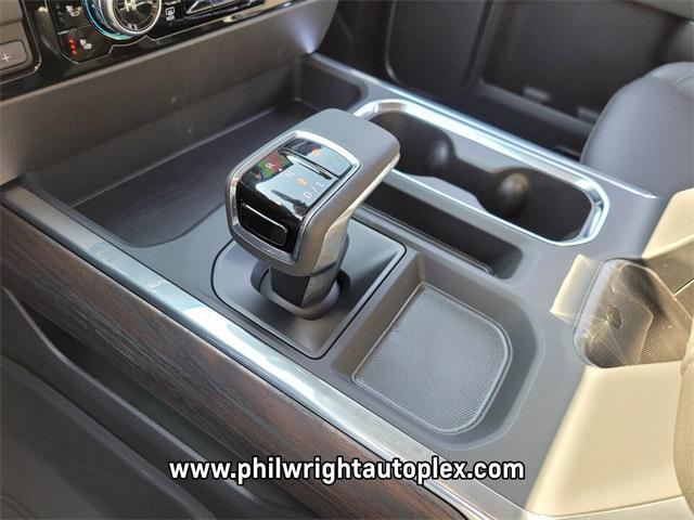 new 2025 GMC Sierra 1500 car, priced at $69,215