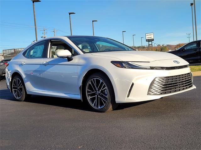 new 2025 Toyota Camry car