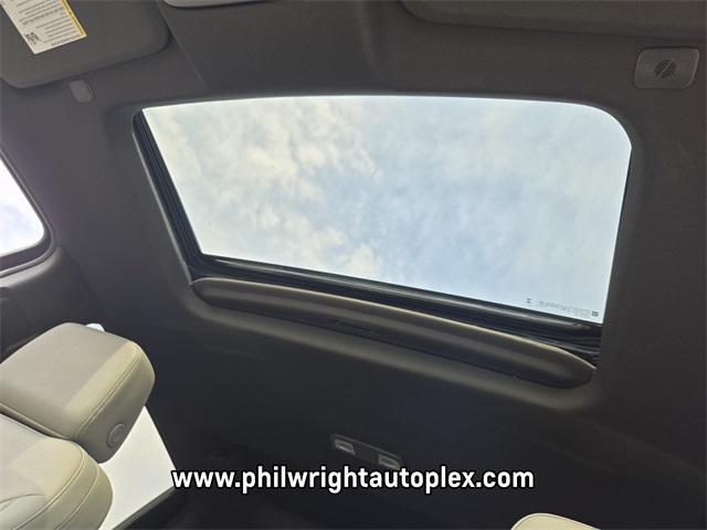 new 2025 GMC Sierra 2500 car, priced at $75,456