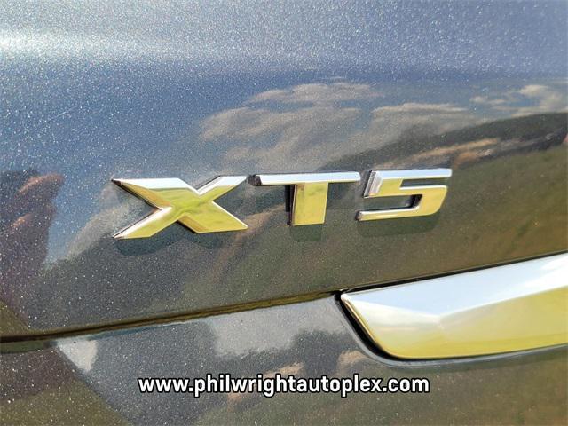 used 2019 Cadillac XT5 car, priced at $23,995