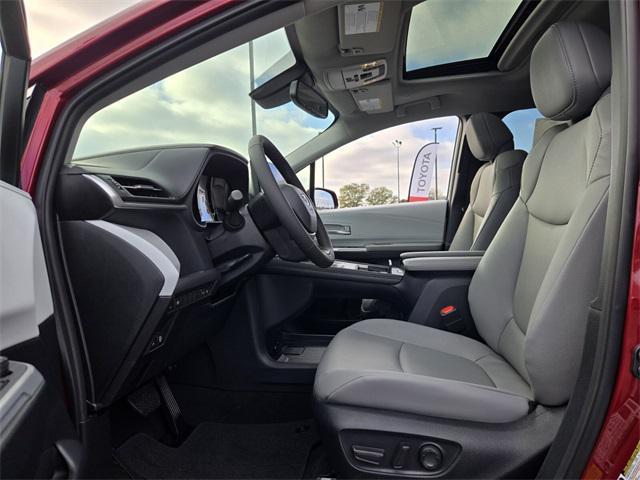new 2026 Toyota Sienna car, priced at $48,068