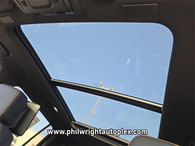 new 2025 GMC Yukon XL car, priced at $92,390