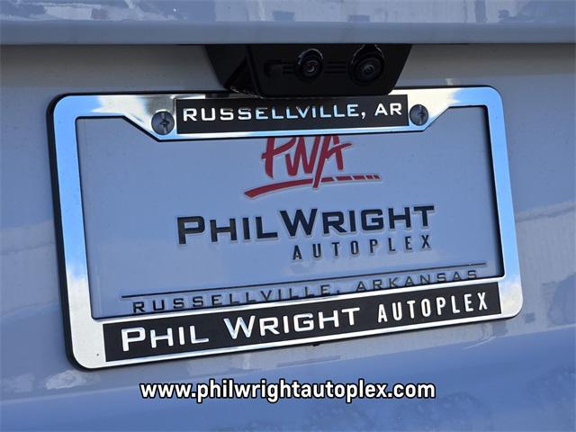 new 2025 GMC Yukon XL car, priced at $92,390