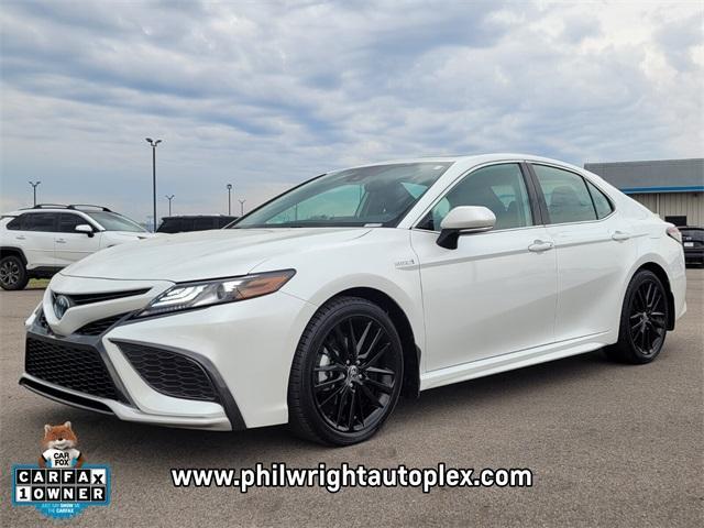 used 2021 Toyota Camry Hybrid car, priced at $29,995